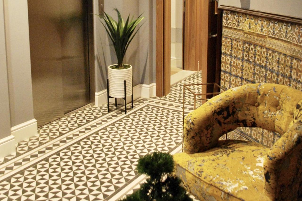 Delightful City Centre Studio Clarendon Apartment - Grand Central House Gibraltar Luaran gambar