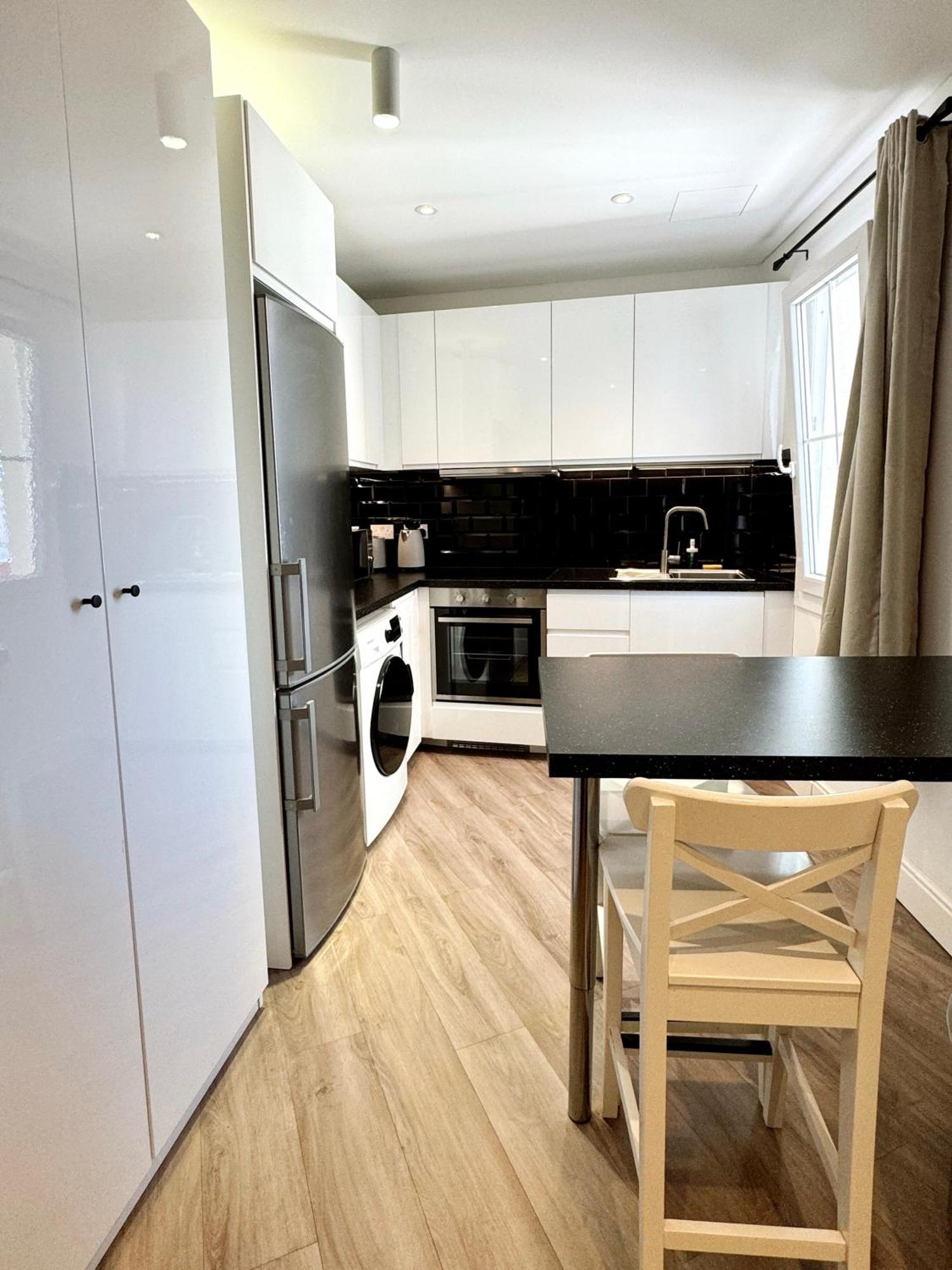 Delightful City Centre Studio Clarendon Apartment - Grand Central House Gibraltar Luaran gambar