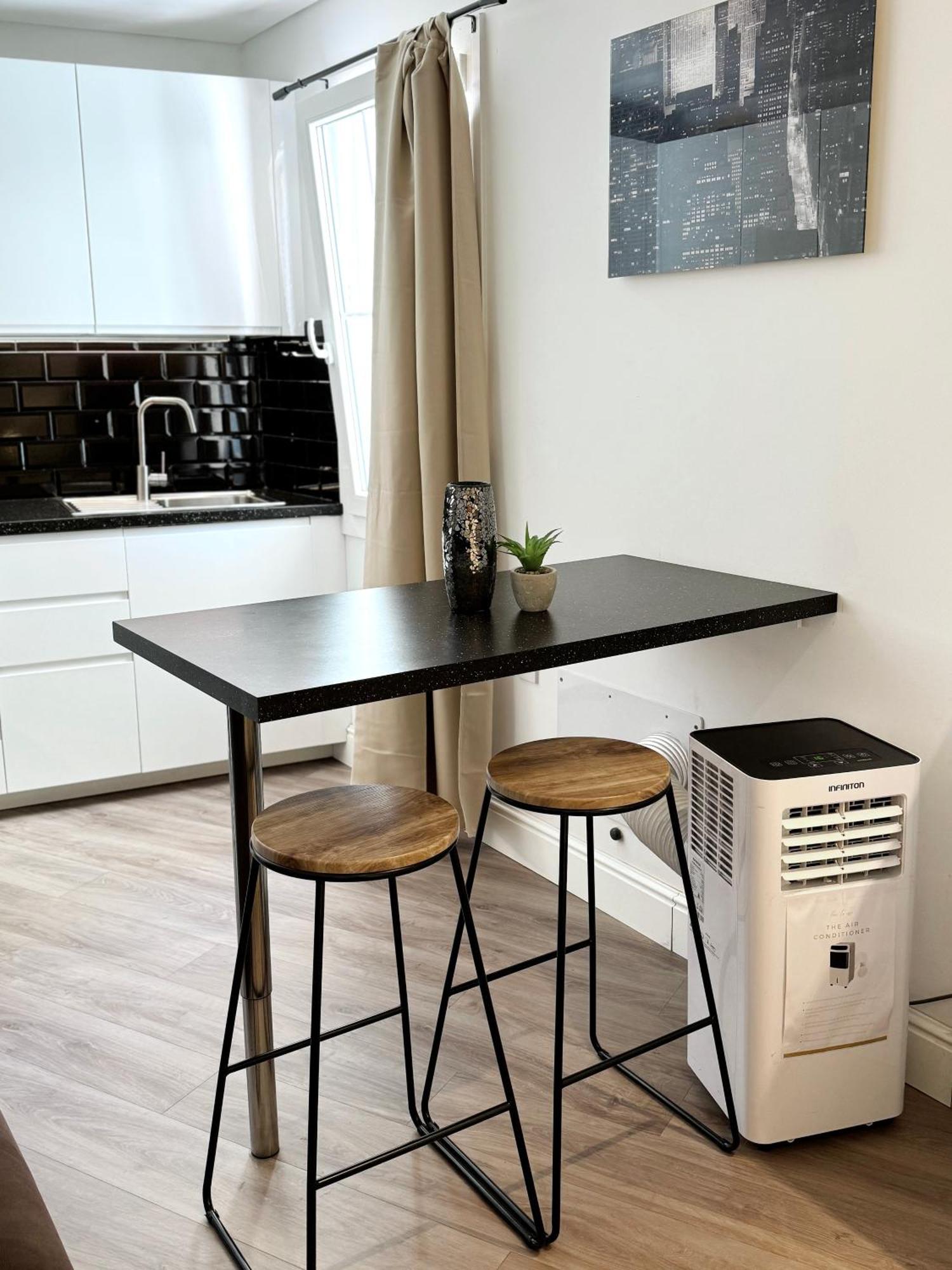 Delightful City Centre Studio Clarendon Apartment - Grand Central House Gibraltar Luaran gambar